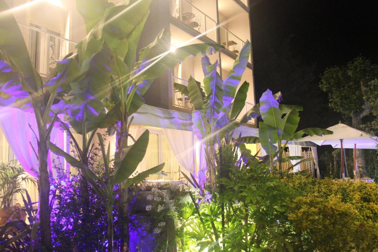 Hotel Bijou Forte dei Marmi Exterior photo